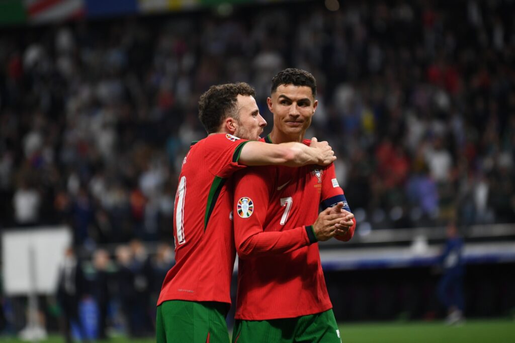 cristiano-ronaldo-se-despede-de-diogo-jota:-“nao-faz-sentido”