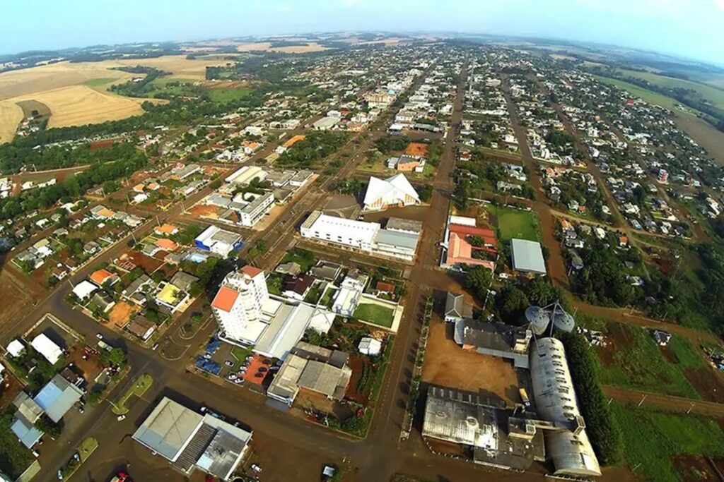 cidade-com-12-mil-habitantes-abre-concurso-com-salarios-ate-r$-15-mil