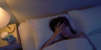 dormir-apos-as-22h-prejudica-saude-hormonal-e-hepatica,-aponta-estudo
