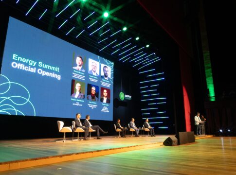 energy-summit-2025-se-torna-o-maior-evento-do-mit-em-todo-o-mundo
