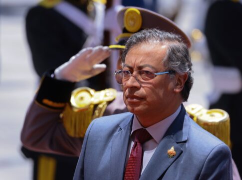 eua-e-colombia-convocam-diplomatas-apos-denuncia-de-golpe-contra-petro
