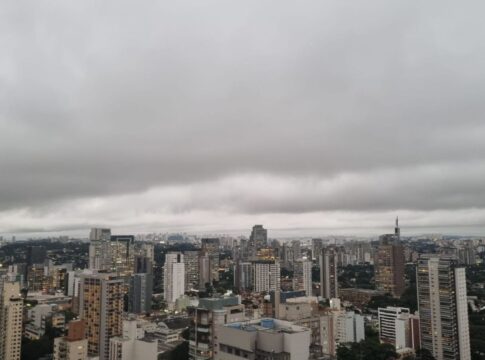 frio-continua-e-cidade-de-sp-tera-madrugada-com-11oc,-diz-defesa-civil