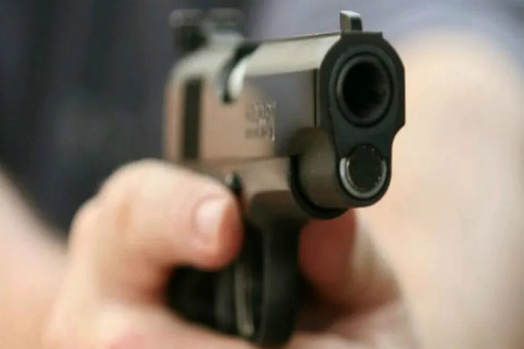 homem-e-agredido-e-tem-r$-40-mil-roubados-em-fazenda-de-minas-gerais