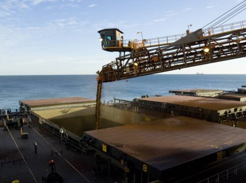 balanca-comercial-tem-superavit-de-us$-30,1-bi-no-primeiro-semestre