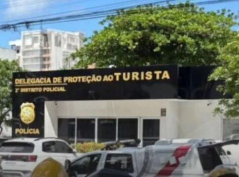 foragido-de-sp-e-preso-ao-passear-em-praia-de-maceio-com-tornozeleira