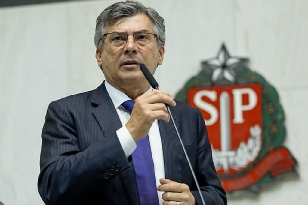 justica-eleitoral-confirma-perda-de-mandato-de-deputado-do-pt-na-alesp
