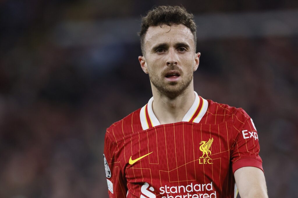 liverpool-vai-pagar-salarios-de-diogo-jota-para-familia-do-jogador