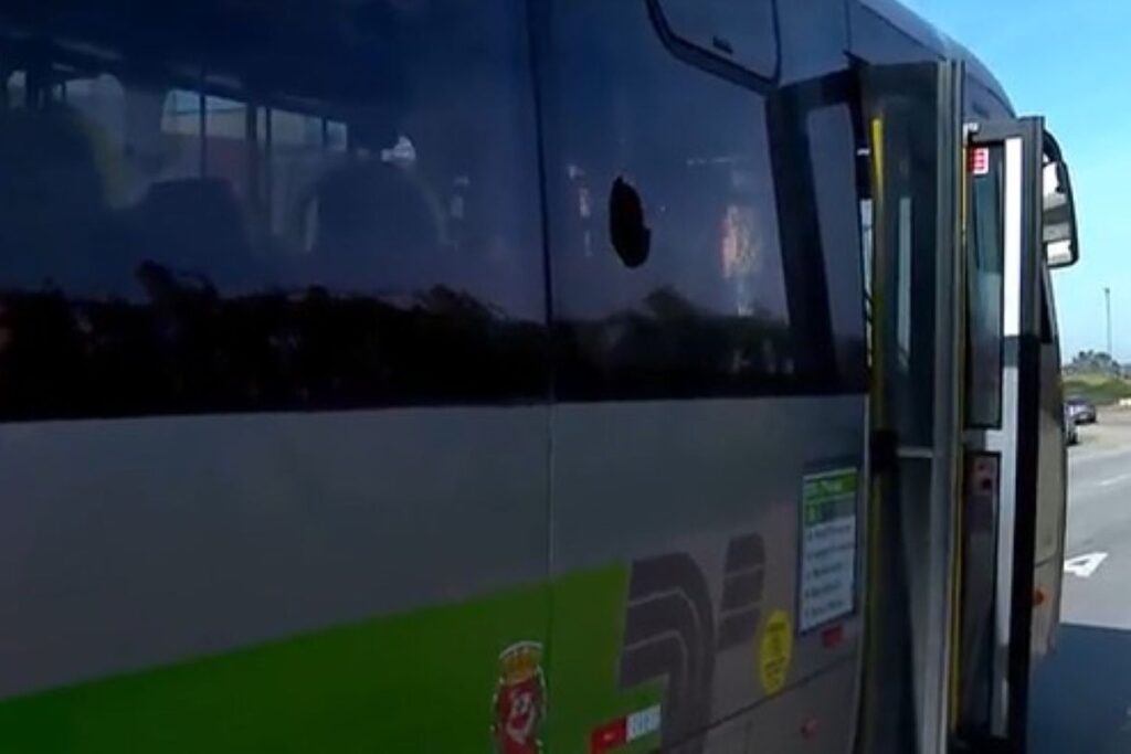 novos-ataques-a-onibus-em-sp-deixa-mulher-ferida-e-suspeito-e-preso