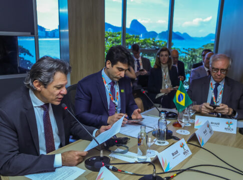 brics:-haddad-prega-“reglobalizacao-sustentavel”-e-fmi-representativo