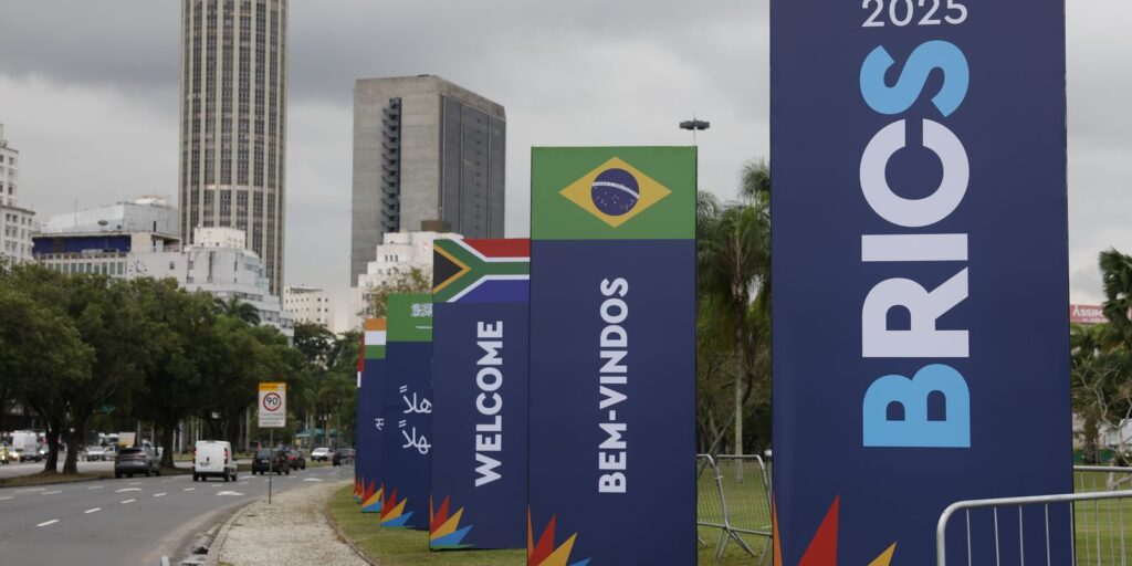 em-mudanca-de-tom,-brics-condena-ataques-contra-ira-pela-primeira-vez