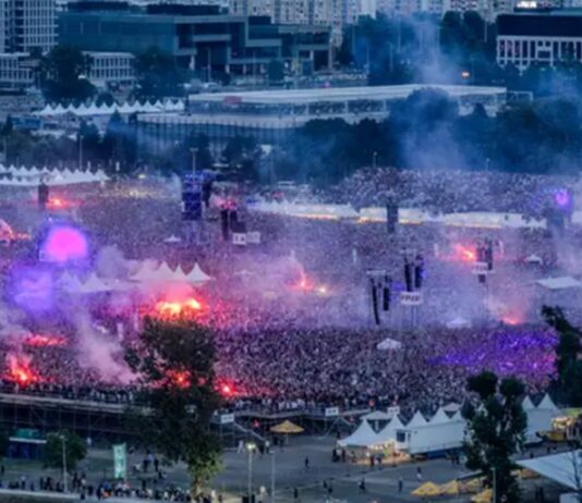 milhares-repetem-saudacao-da-era-nazista-em-show-na-croacia