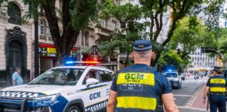 homem-e-preso-apos-furtar-carro-com-duas-criancas-autistas-em-sp