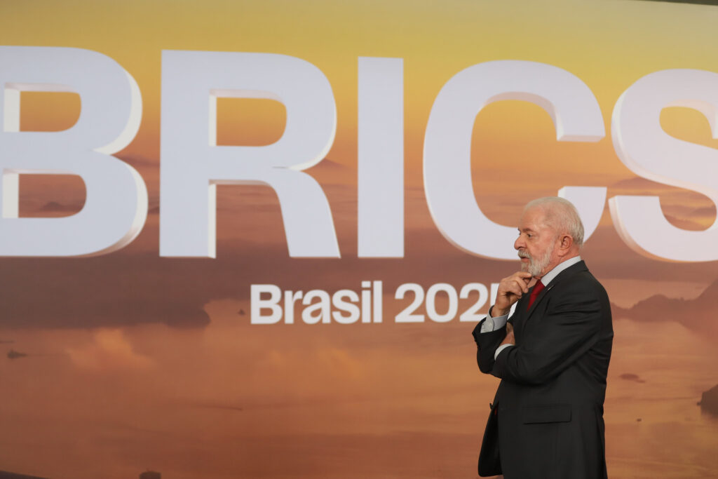 o-brasil-e-o-clubinho-autoritario-do-brics-sao-vergonha-internacional
