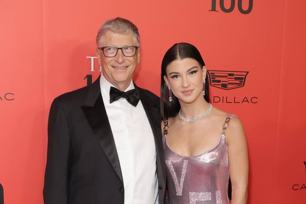 filha-de-bill-gates-lanca-plataforma-de-moda-e-inteligencia-artificial