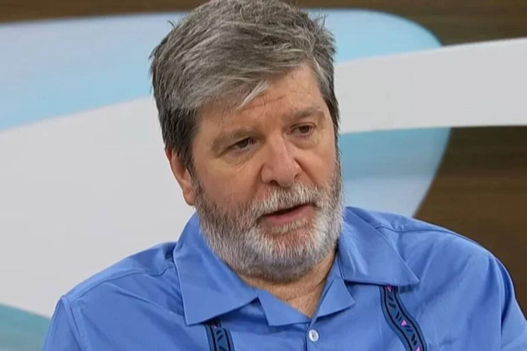 marcelo-rubens-paiva-sofre-acidente-e-quebra-a-perna-em-voo