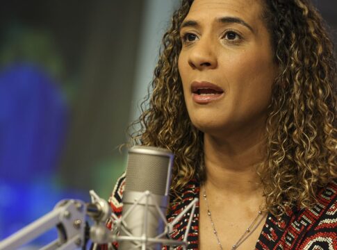 “lamentavel-e-dilacerante”,-diz-ministra-sobre-morte-jovem-por-policia
