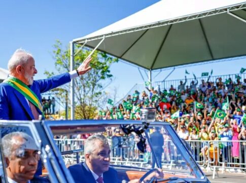 lula-destina-r$-7,4-milhoes-para-despesas-com-desfile-de-7-de-setembro