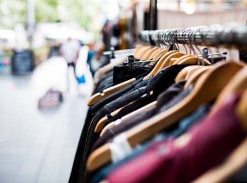 abaixo-das-expectativas,-vendas-do-comercio-voltam-a-cair-em-maio