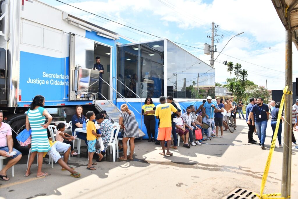na-hora-oferecera-servicos-publicos-das-18h-as-22h-de-forma-itinerante