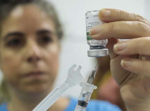 escanteado-na-pandemia,-sul-global-coopera-por-maior-acesso-a-vacinas