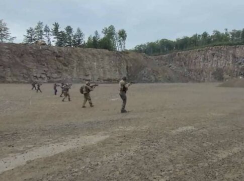 militares-sao-presos-no-canada-acusados-de-formar-milicia-antigoverno