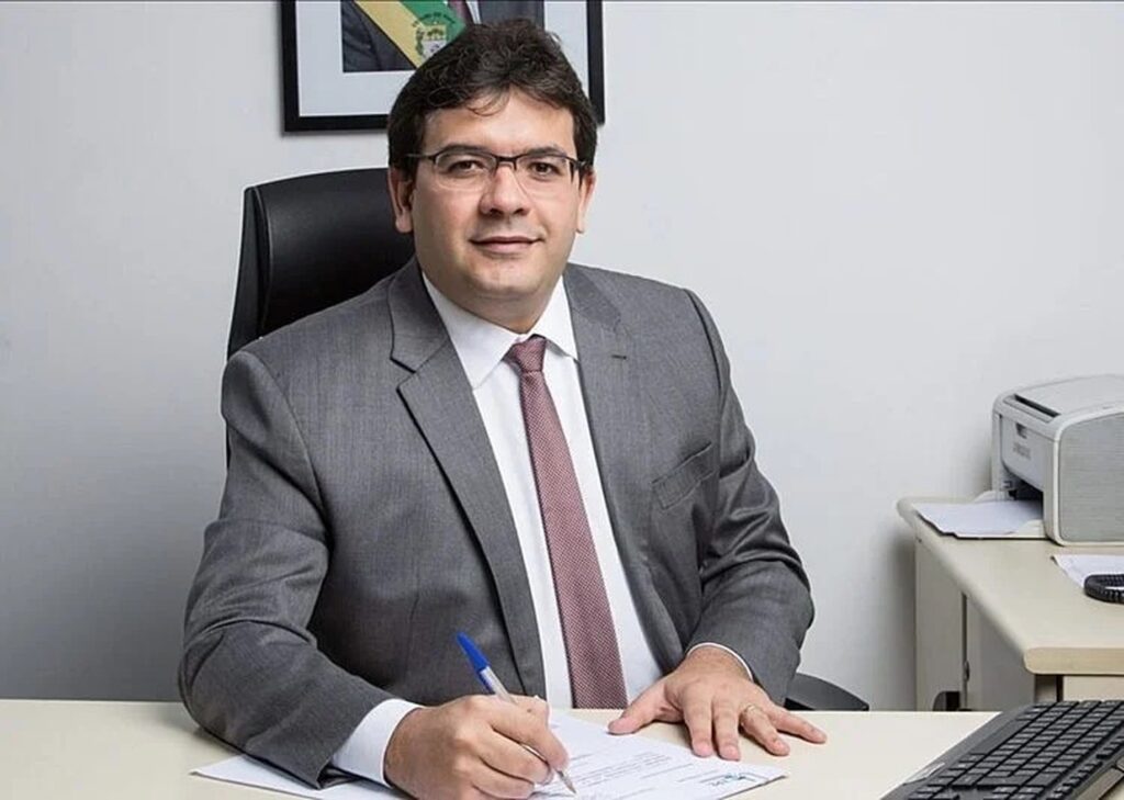 professor-de-matematica,-governador-faz-contrato-com-erro-de-milhoes