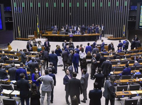 camara-aprova-projeto-que-cria-estrategia-nacional-de-saude