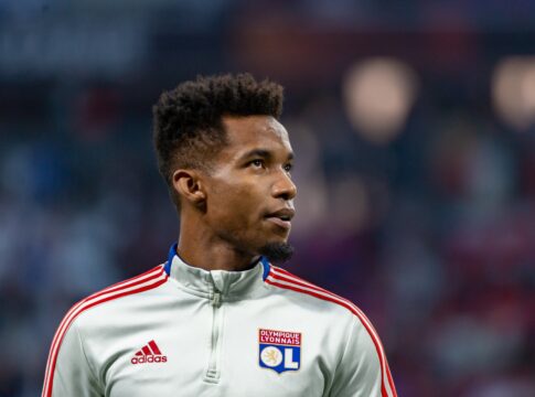 vasco-anuncia-a-contratacao-de-thiago-mendes,-ex-sao-paulo