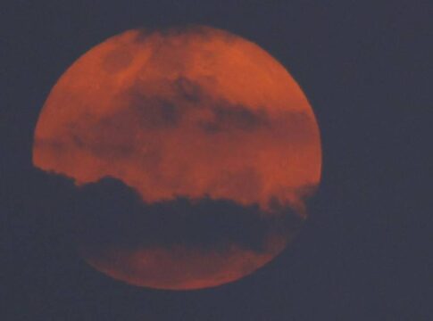 saiba-o-que-e-“lua-do-veado”,-fenomeno-que-ocorrera-na-noite-desta-5a
