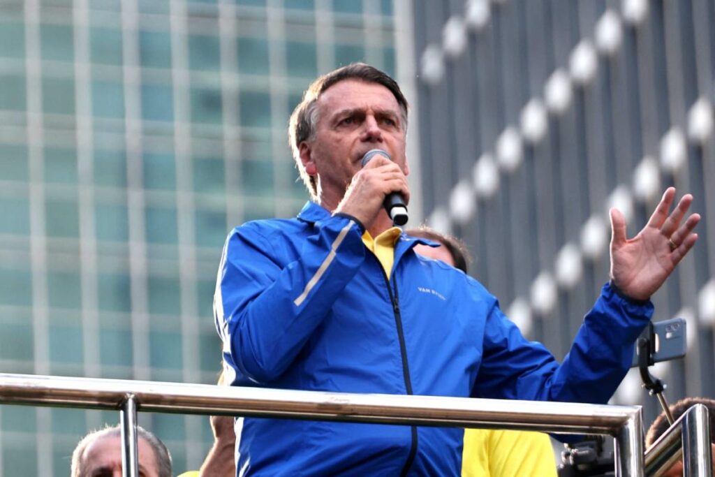 embaixada-dos-eua-reforca-trump:-“perseguicao-vergonhosa”-a-bolsonaro
