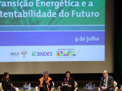 cop30:-brasil-nao-esta-“maquiando”-belem,-diz-tereza-campello