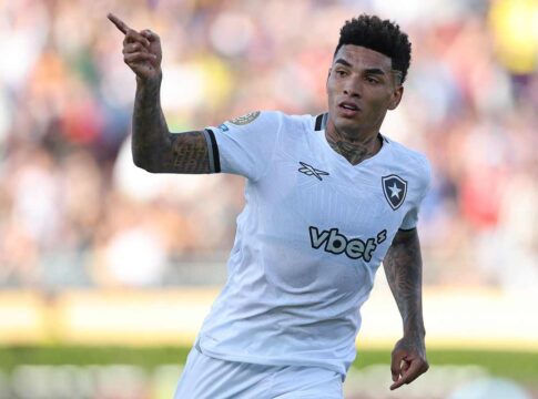 apenas-o-botafogo-venceu-o-psg-nas-ultimas-11-partidas-do-time-frances