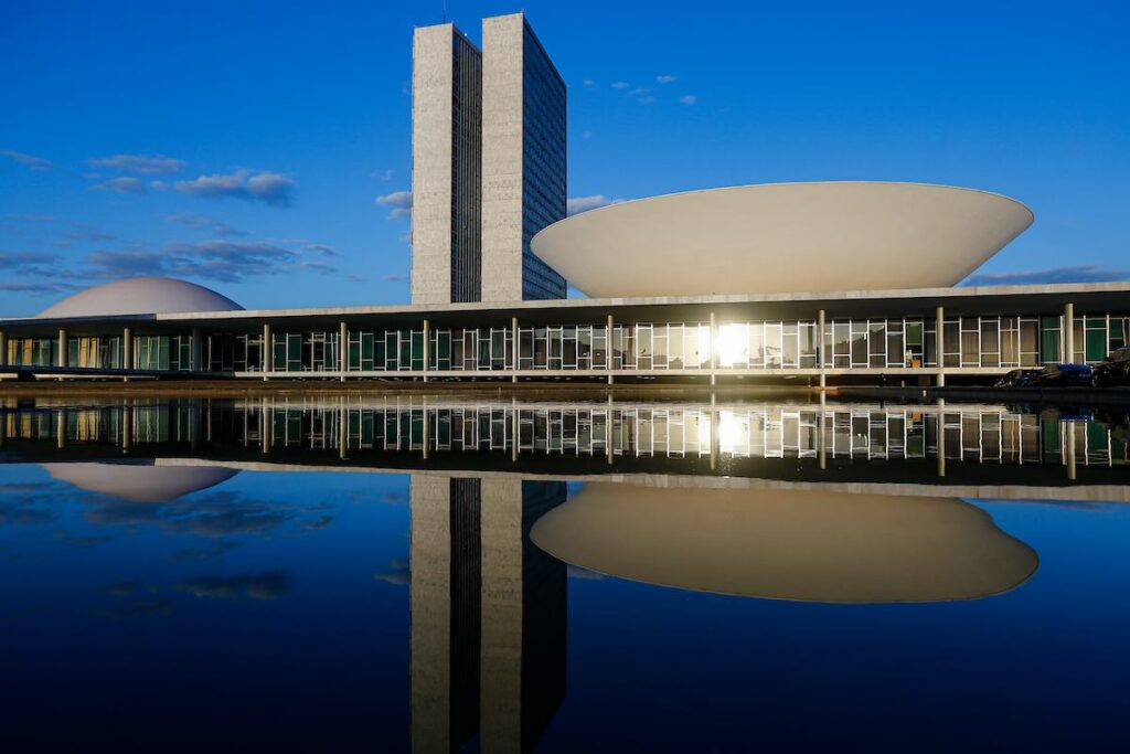 bancada-do-agro-defende-“resposta-firme-e-estrategica”-para-tarifas