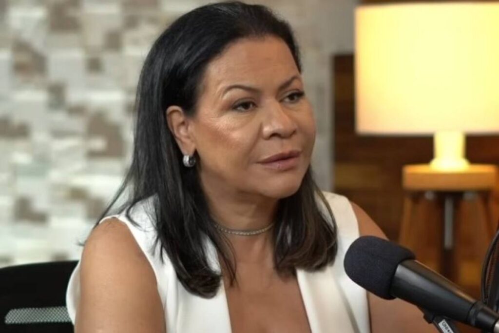 audio:-dona-ruth-reclama-de-presentes-de-fas-de-marilia-mendonca