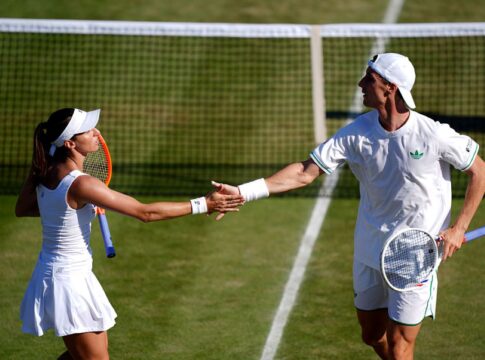 wimbledon-tem-semifinais-definidas;-brasileira-esta-na-final-das-duplas