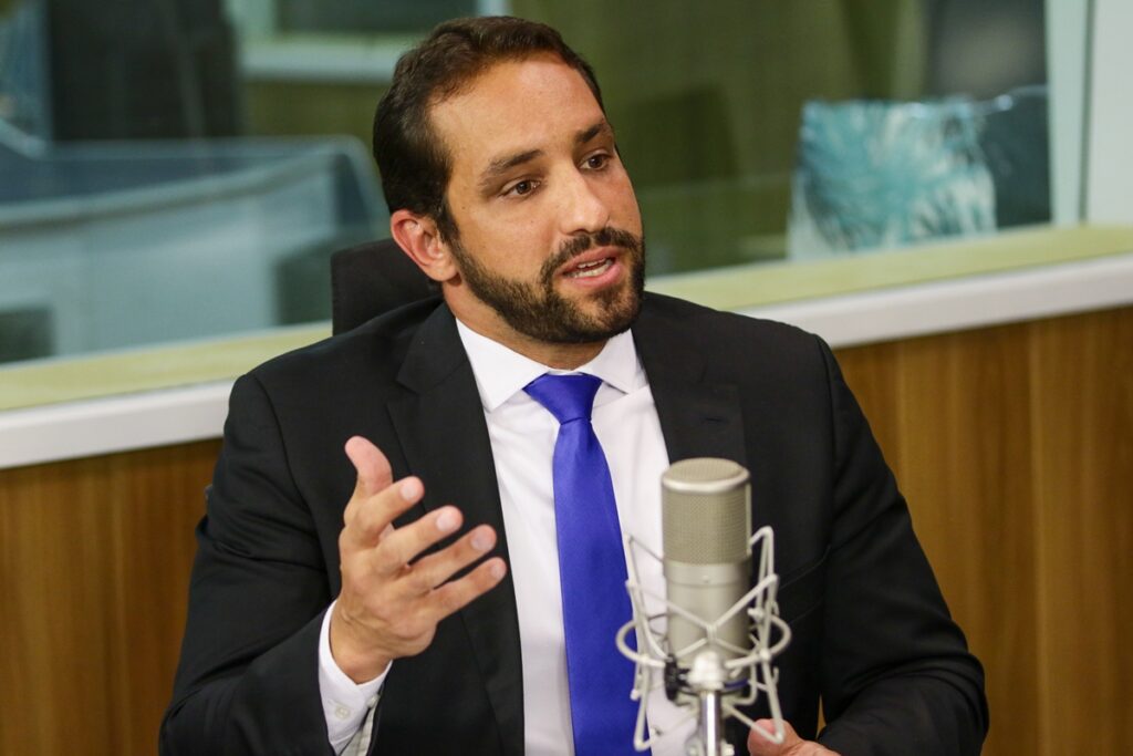 codevasf:-ex-presidente-recebe-proposta-da-odebrecht,-mas-fica-de-quarentena-e-critica-cep