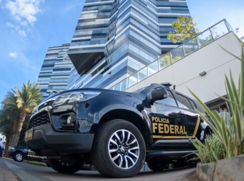 quadrilha-fatura-r$-3-milhoes-com-falsos-sites-do-enem;-pf-faz-operacao
