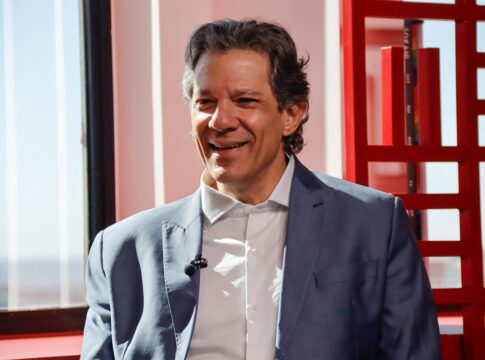 “nao-tem-a-menor-justificativa”,-diz-haddad-sobre-taxacao-de-trump