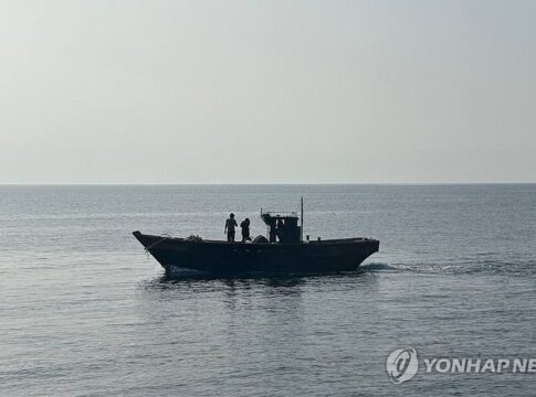 apos-meses,-coreia-do-sul-“devolve”-norte-coreanos-resgatados-no-mar