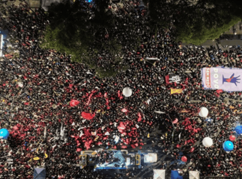 ato-da-esquerda-levou-mais-gente-a-paulista-do-que-bolsonaro,-diz-usp