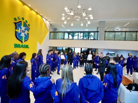 selecao-brasileira-feminina-embarca-para-a-disputa-da-copa-america