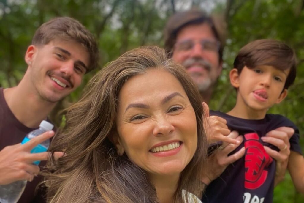 suzana-alves-toma-atitude-contra-ex-marido-e-enteado-apos-separacao