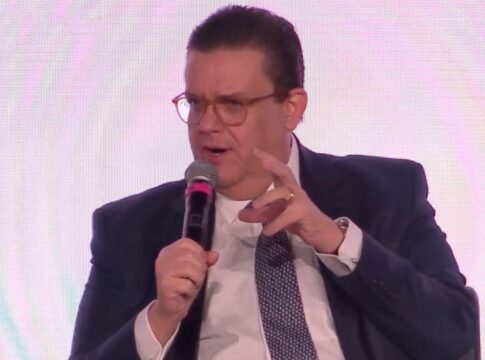 inss:-ministro-de-lula-diz-que-direita-deseja-“matar-os-sindicatos”