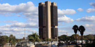 bc-so-publicara-nova-carta-em-abril,-caso-ipca-continue-acima-do-teto