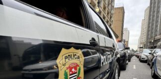 confundidos-com-traficantes,-policiais-civis-sao-baleados-pela-rota