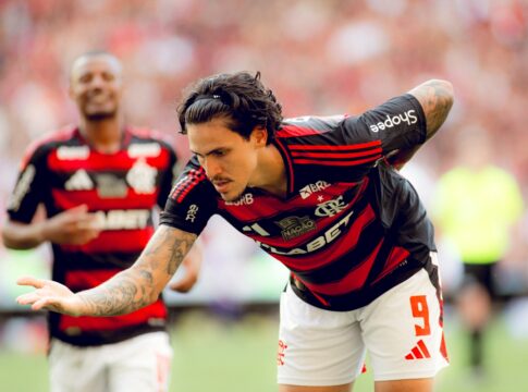 pedro-nao-e-relacionado-pelo-flamengo-e-esta-fora-do-jogo-contra-o-sp