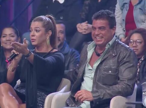 video:-dhomini-discute-com-apresentadores,-ataca-adriana-e-abandona-podcast