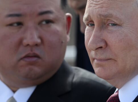 guerra-na-ucrania:-kim-jong-un-promete-apoio-“incondicional”-a-russia