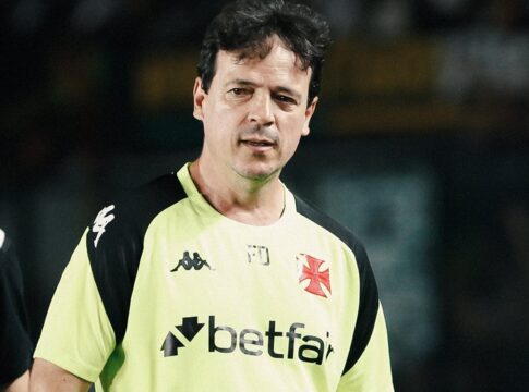 diniz-aponta-“erros-inadmissiveis”-na-derrota-do-vasco-para-o-botafogo