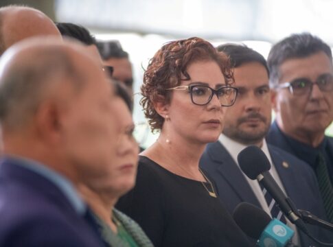 a-aposta-de-zambelli-para-reforcar-discurso-de-“perseguicao-politica”